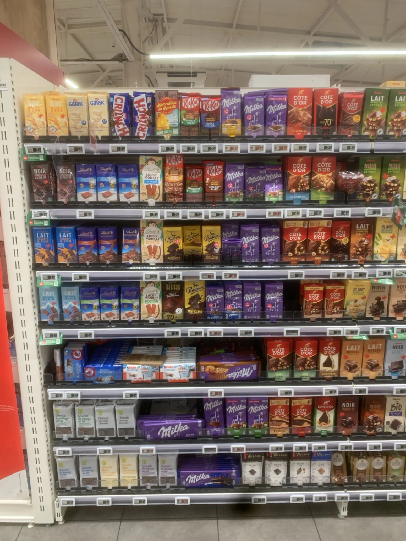 Shelf facings photo